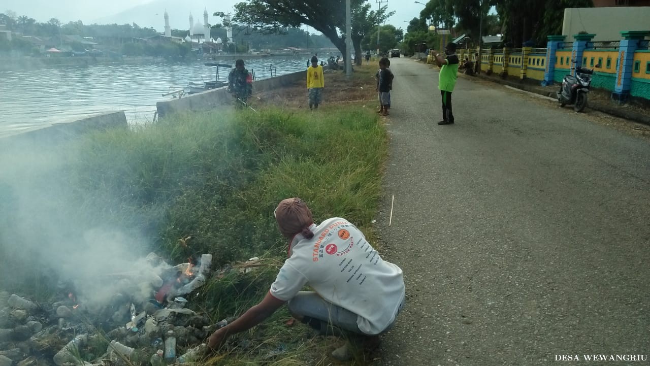 Kerja Bakti di Dusun Patande